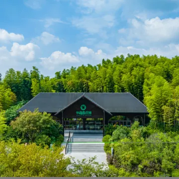 Giraffe Manor Hotel