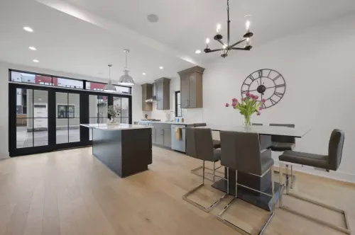 Short North - Convention - Free Parking-  King Bed - Bungalows