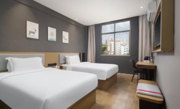 Sanya Thank U Hotel (Sanyawan Yemeng Changlang)