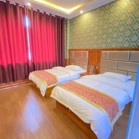 Sertar Tibetan Family No.1 Hotel