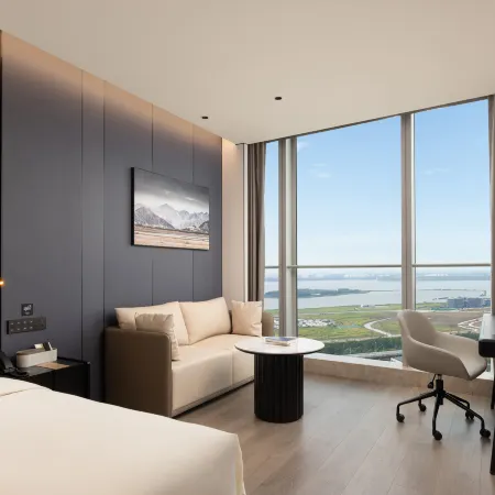 Atour Hotel in Fengmao Li, Kuncheng Lake, Changshu Southeast Development Zone.