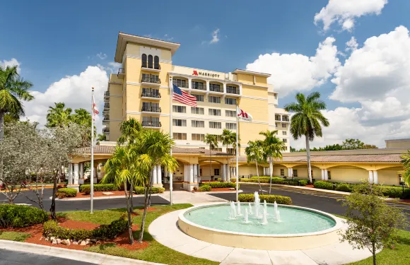 勞德代爾堡科勒爾斯普林斯萬豪酒店-高爾夫俱樂部及會議中心