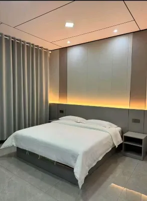 Yinghe Apartment