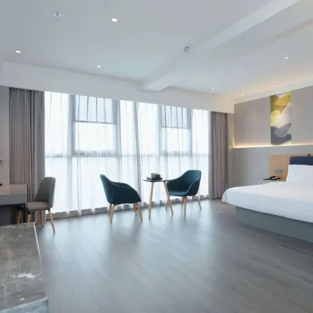 Homeinn Business (Gold Label) - Zoucheng Longgui Plaza Chengzhongcheng Pedestrian Street Store