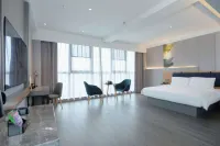 Homeinn Business (Gold Label) - Zoucheng Longgui Plaza Chengzhongcheng Pedestrian Street Store