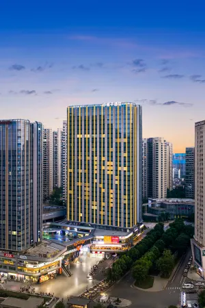 Orange Hotel (Changsha University of Technology Tujiachong Subway Station) Отели рядом с достопримечательностью «Changsha University of Science & Technology (Transportation Science & Technology Teaching Area)»