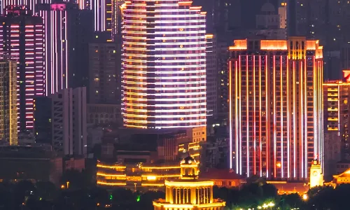 하워드 존슨 펄 플라자 우한