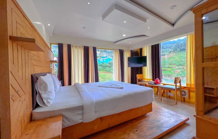 Rozana Retreat
