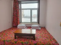 Yumeiling Guest House (Erlang River Scenic Area) - บริการรถรับส่ง