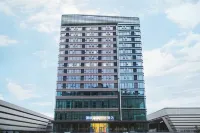 Yibin International Convention and Exhibition Center Hotel