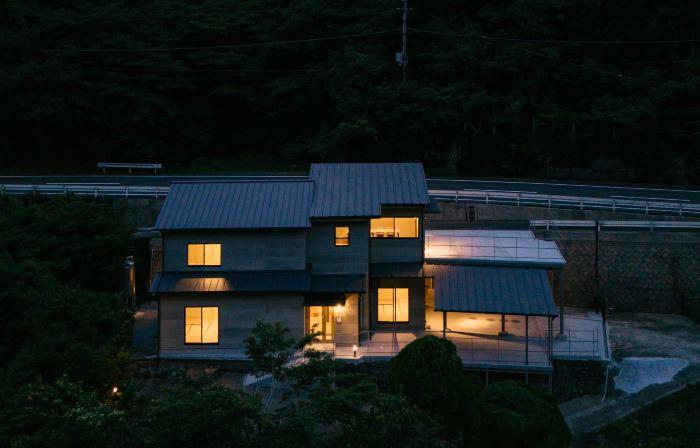 SEN.RETREAT TAKIJIRI