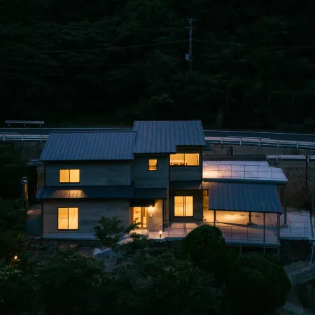 SEN.RETREAT TAKIJIRI