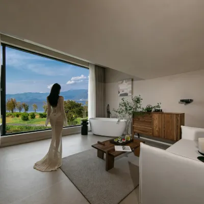 On the side of the sea, designer sea view resort hotel (Dali Erhai flagship store) 柴米多生活农场周辺のホテル