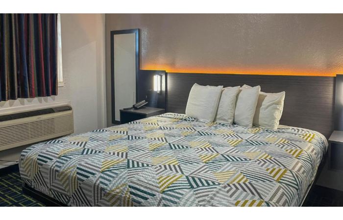 Motel 6 - Lamesa, TX