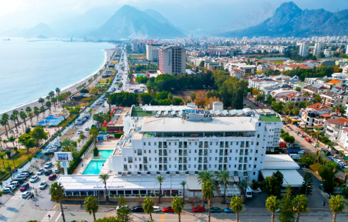 Sealife Family Resort Hotel