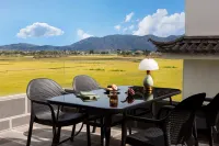 Dali Lixiu Homestay (Xizhou Guzhen Shop)