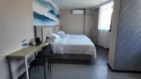 Jurun Hotel - balcony