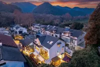 fangyuan Homestay โรงแรมใกล้จิ่วซี 18 สตรีม