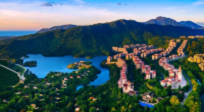 Wanning Shimei Bay White Horse Manor