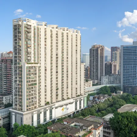 REZEN SELECT （Guangzhou Beijing Road Pedestrian Street Agricultural College Metro Station Store） Отели рядом с достопримечательностью «Юэсю»