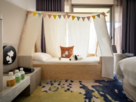 Fame Hall Garden Hotel