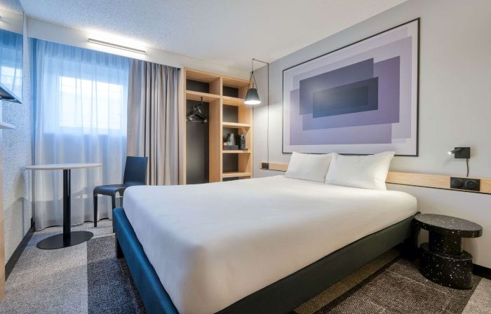 Ibis Orly Chevilly Tram 7