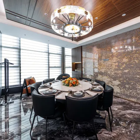 CatPaw Hotel · Wuhan West Railway Plaza