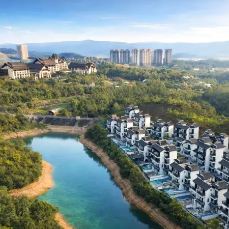 Xiyu•Banshan Hot Spring Resort Villa