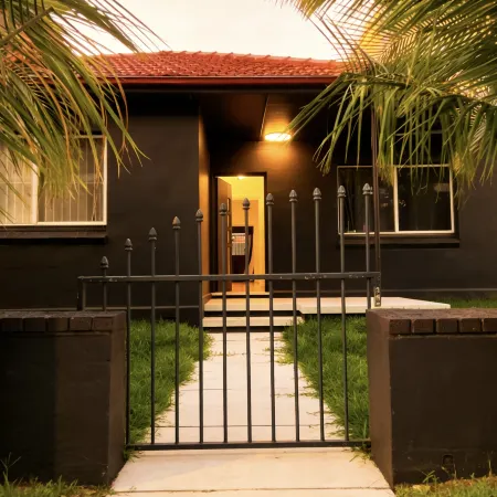 Central Strathfield quiet share stay