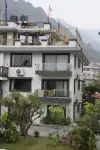 Uma Residence and Suites - Mountain view