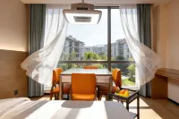Fenghua Lizhi Hotel - Village Super Football Field Branch