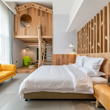 Shifang Qinglv Hotel
