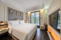 COOLING HOTEL