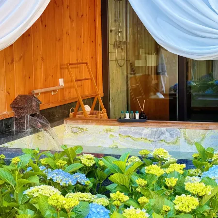 Dalian Qichen Villa | Private Hot Spring Courtyard Villa (Jinshitan)