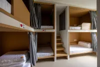 Chengdu Yummy Hill Hostel - Hostels
