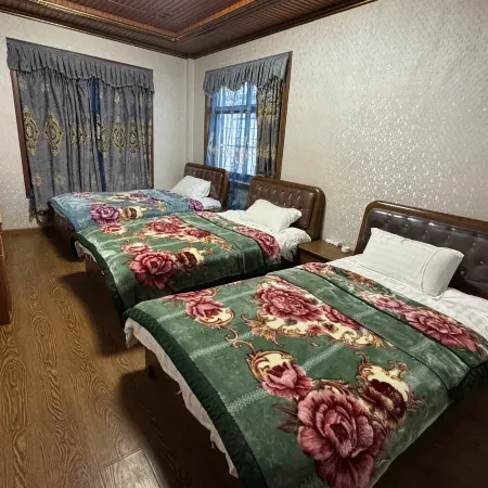 宇託康薩家庭旅館