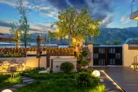 Xinyuan Shuaifu Farmhouse Restaurant