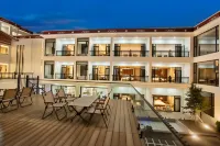 Zangjingge Oxygen-Supplied Homestay (Shangri-La Ganden Sumtseling Monastery) - bar