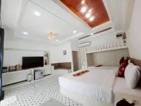 Nara Paradise Beach Hotel di Narathiwat