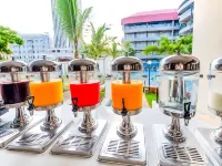 The Holiday Resort Pattaya