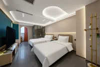 U-FREE INTERNATIONAL HOTEL Hotele w: 