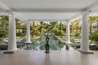 Nirbana Retreat - parking