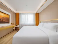 GreenTree Inn Express Hotel - 2-Star
