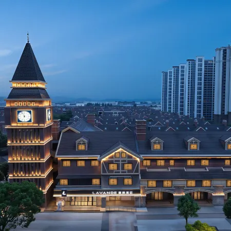 Lavande Hotel (Wuxi Jiangyin Lingang Development Zone)