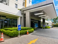 Loft Privato, Jakarta - สระว่ายน้ำแบบอินฟินิตี้