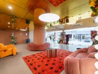 LILYBETH HOTEL PRATUNAM Hotel dekat Dermaga Witthayu
