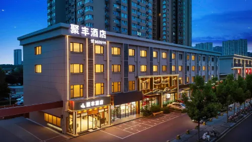 Jufeng Hotel (Linfen West Station) - 2 ดาว