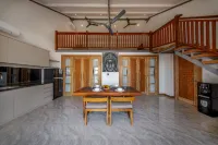 Bayside Hotel - Brand New In Sanur Harbour - Condos