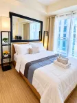 1BR Condotel in Azure Urban resort Near Naia #BH5 - balcony