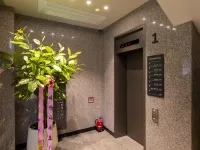 Gray Hotel Yongin 高镇附近的飯店